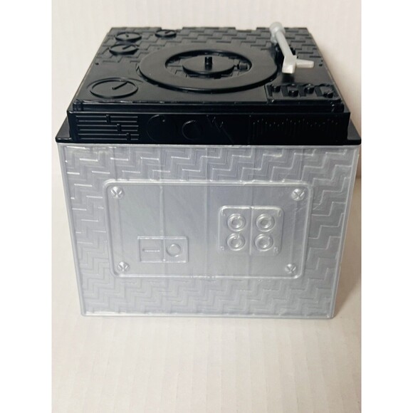 LOL Surprise Remix Hair Flip Dolls Stix Queen Rare Comes As Pictured - Picture 6 of 8